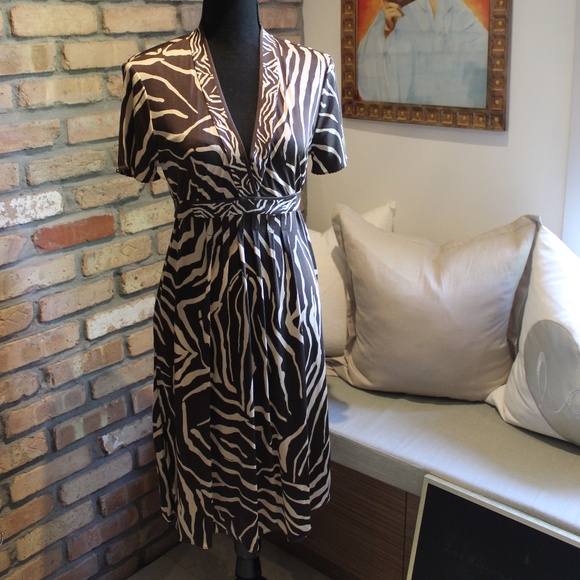 Elie Tahari Zebra Print Silk Dress - Picture 1 of 5